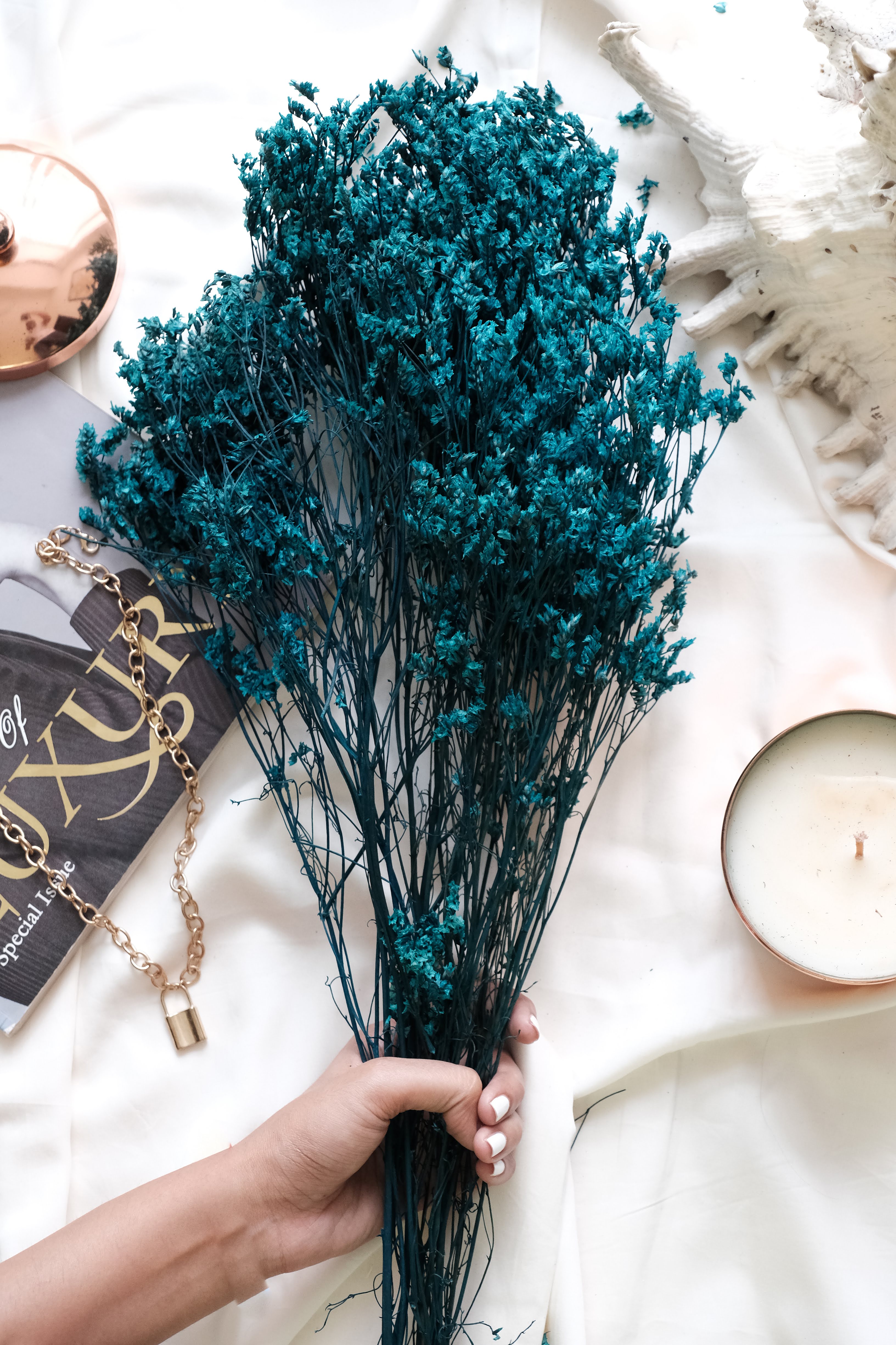 How Long Do Dried Flowers Last? Care Tips to Make Them Look Fresh for Years