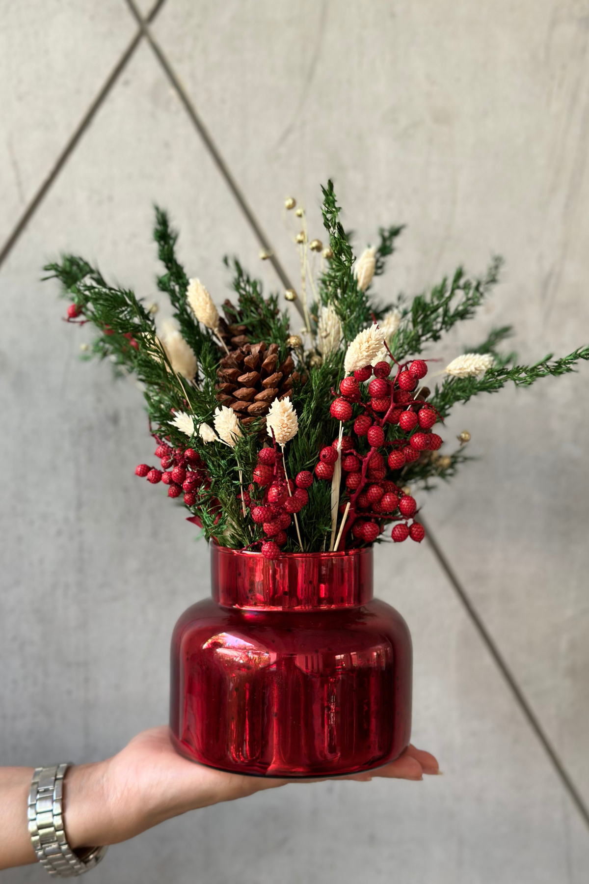 Red Berry Bunch (Vase and Flower)