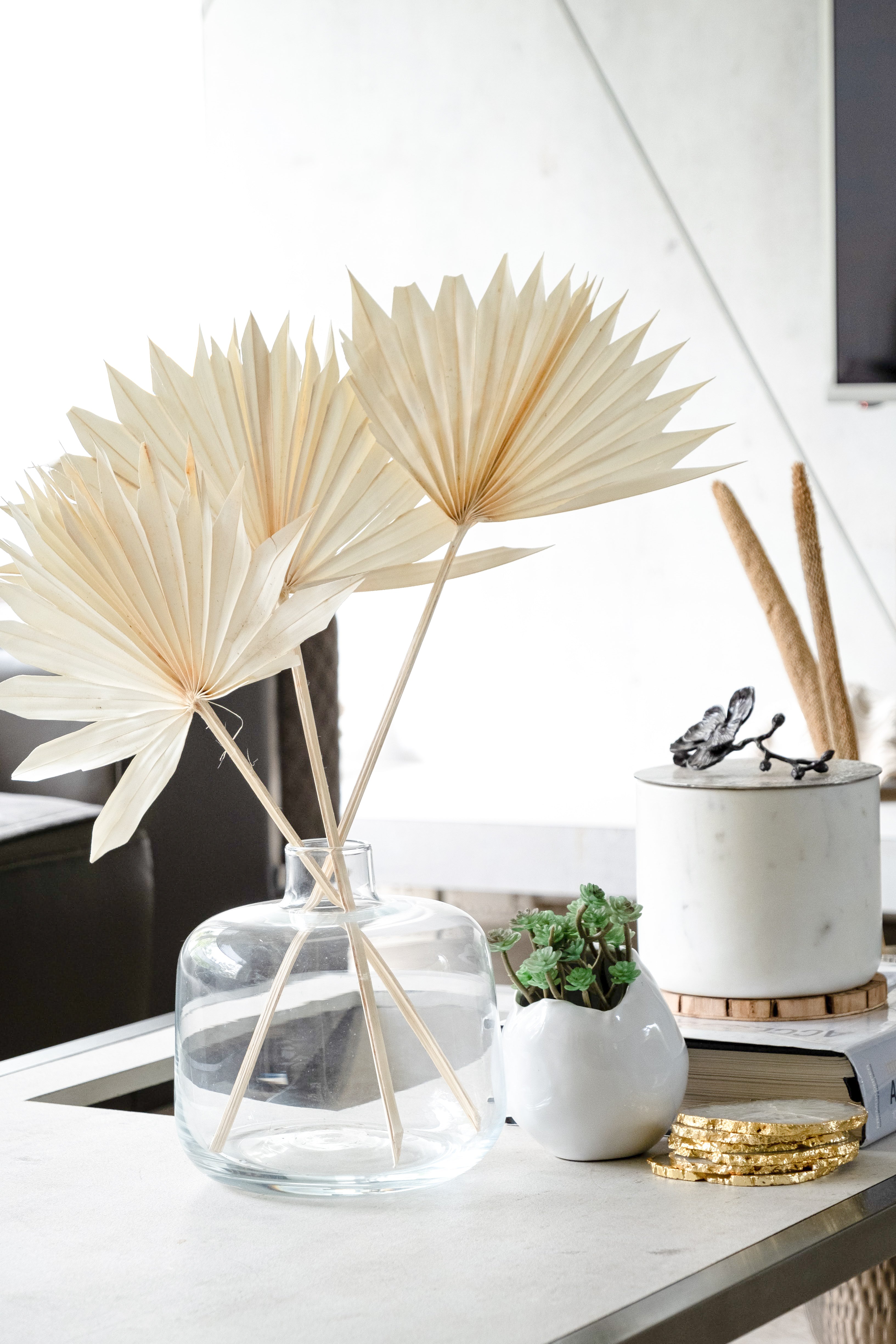 Sun Palm White (3 Stems)