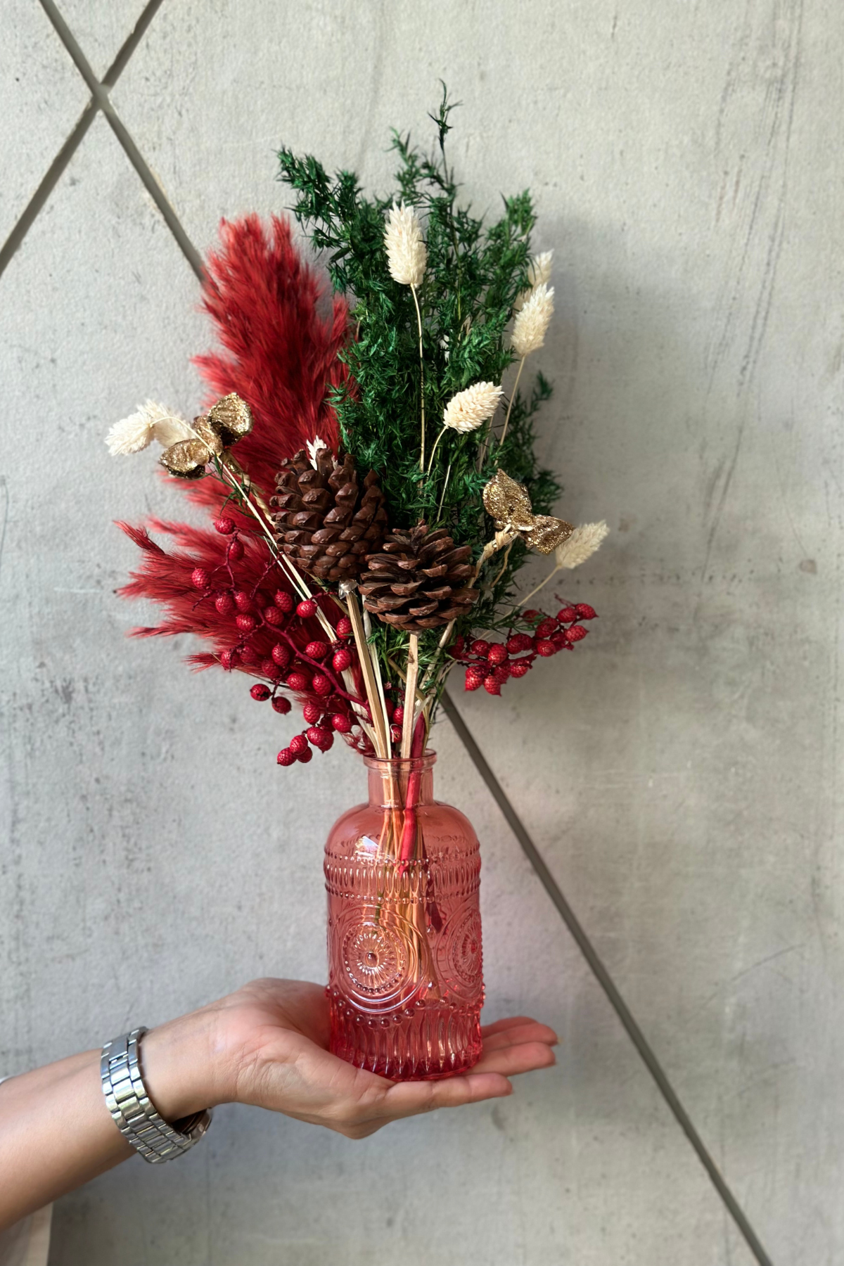 Christmas Bunch and Vase Combo