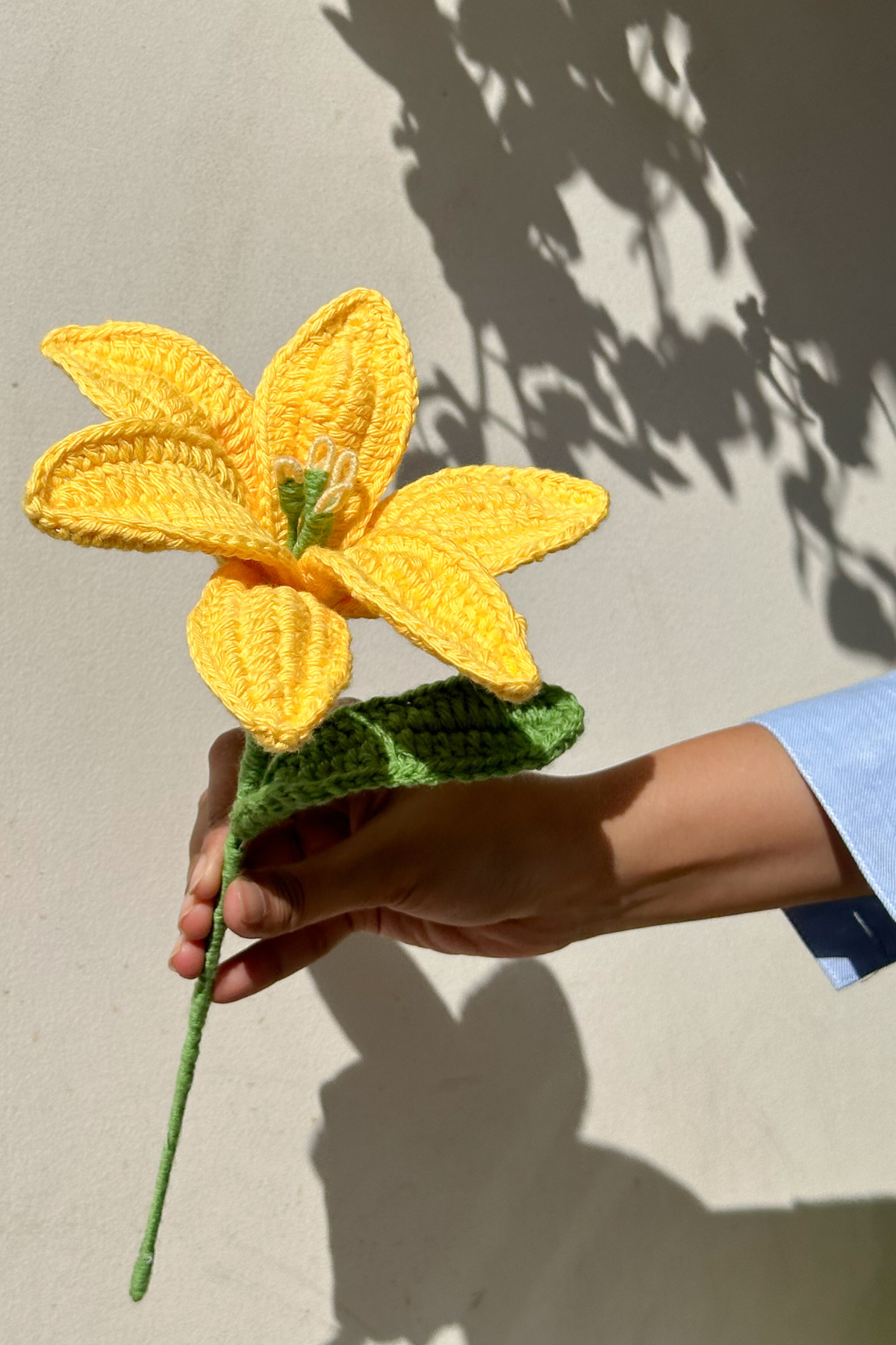 Large Crochet Lily (Yellow)