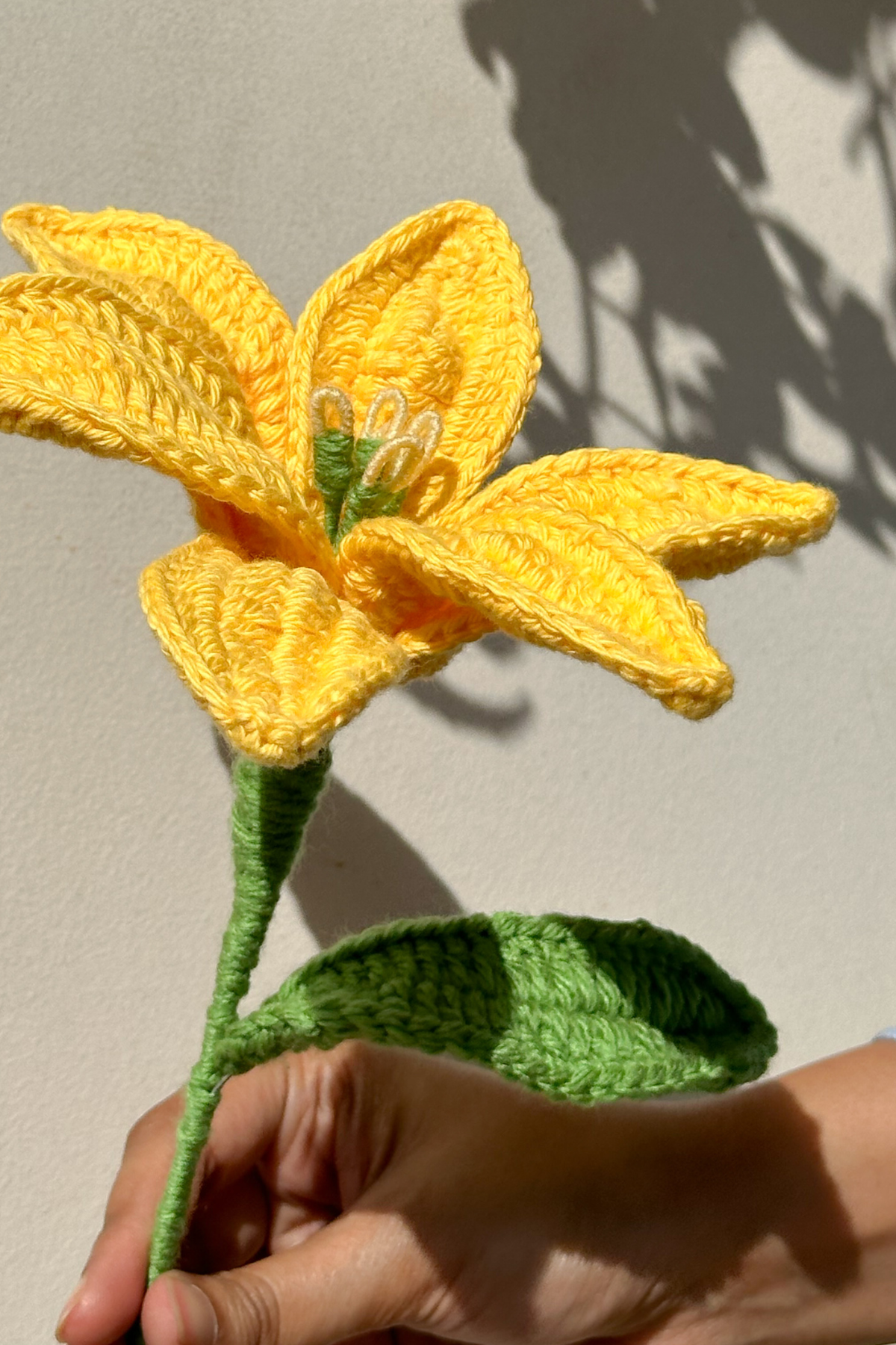 Large Crochet Lily (Yellow)