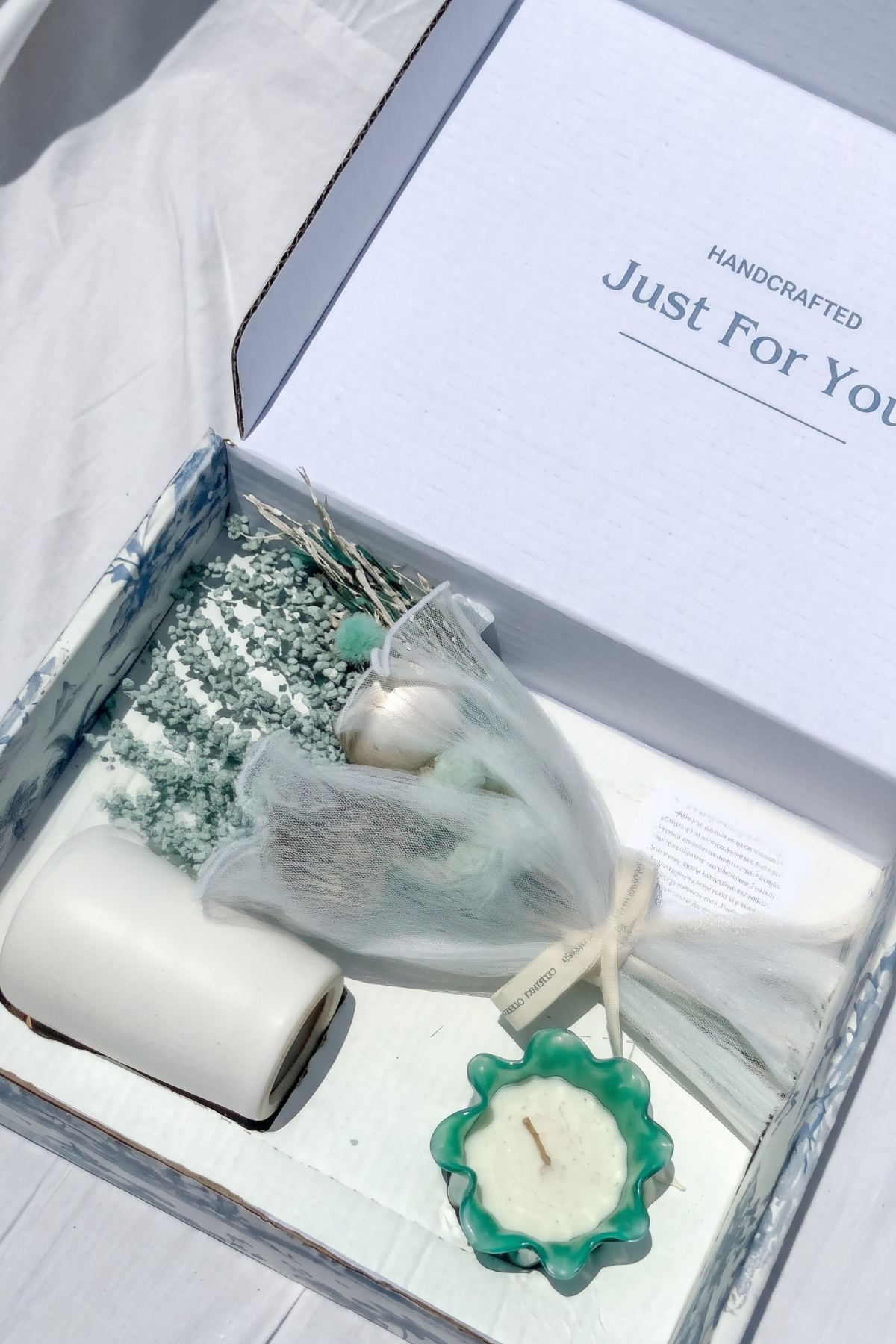 Seaside Escape Gift Box
