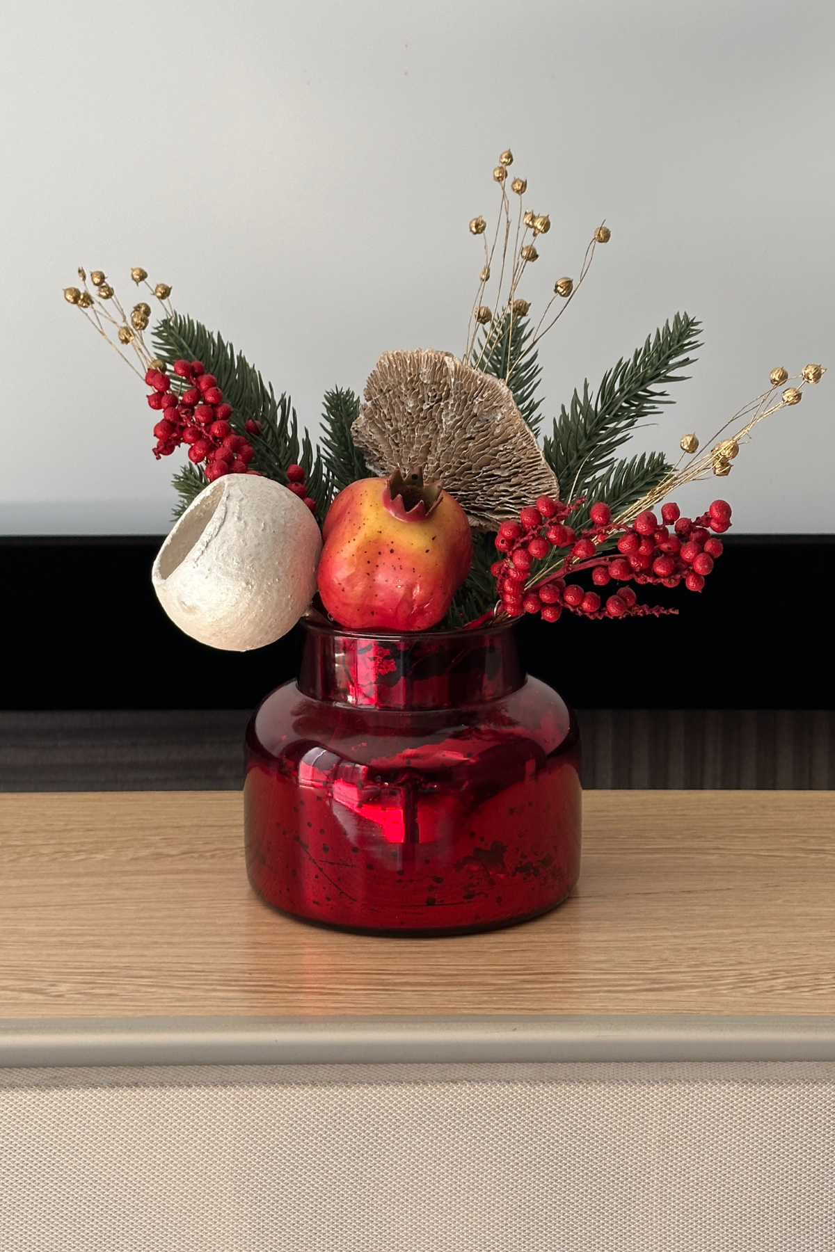 Winter Spice Bunch and Vase Combo