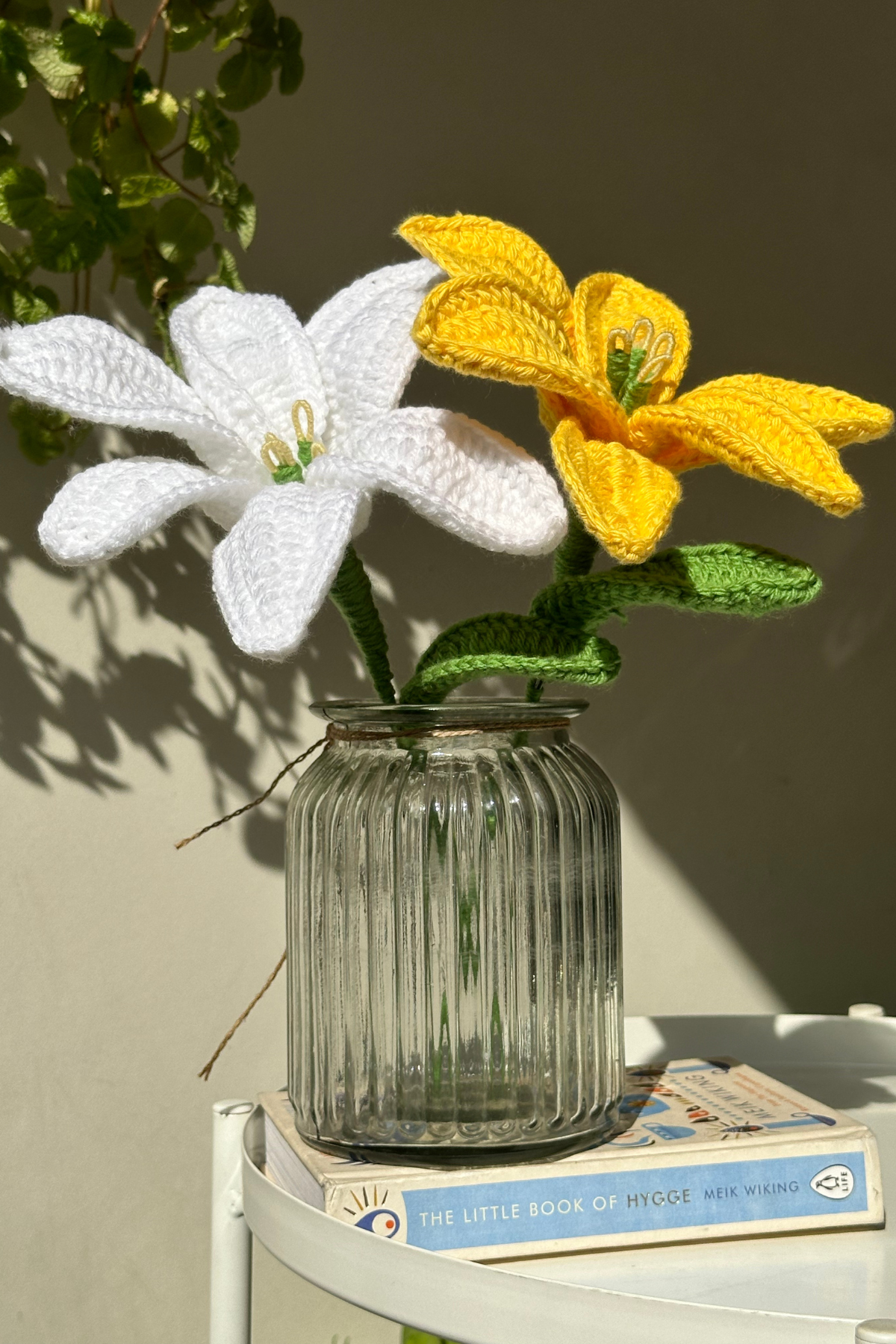 Large Crochet Lily (white)